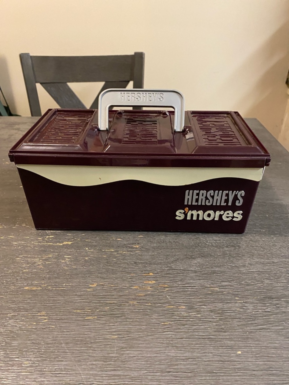 Hershey's S'mores Plastic Portable Caddy